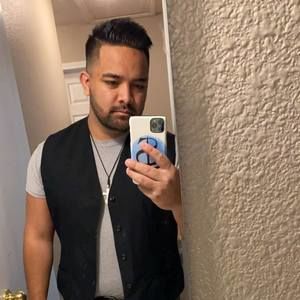 Meet your Posher, Jake